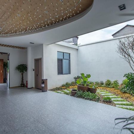 Heaven'S Gate Home Stay --Free Pick Up Service--Panoramic View Of Tianmen Mountain Zhangjiajie Exterior foto